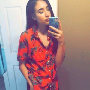 Meet your Posher, Lisa